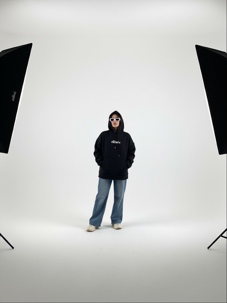 Elahda Noir Essential Hoodie - Image 4